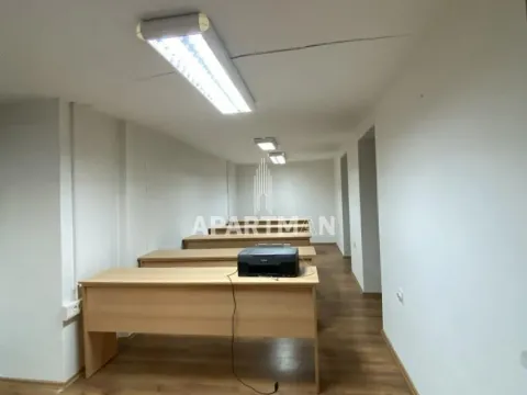 Sale, office space, 535m², Čukarica, Beograd - image 5