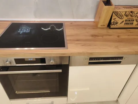 Rent, three bedroom apartment, 65m², Višnjička Banja, Palilula Sve Podlokacije - image 10