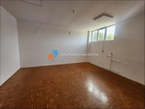 Izdavanje, poslovni prostor, 500m², Voždovac Sve Podlokacije, Beograd - image 10