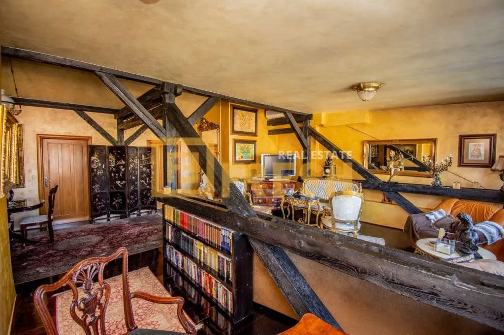 Sale, two bedroom apartment, 120m², Centar, Podgorica