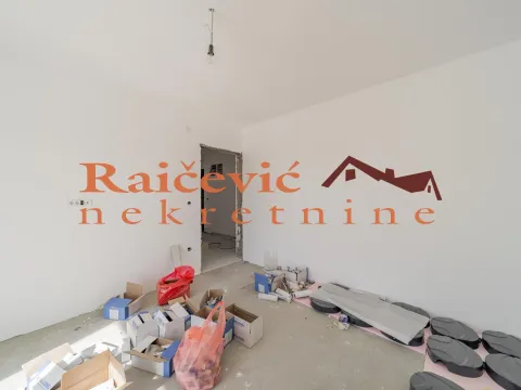 Sale, three bedroom apartment, 82m², Grocka, Beograd - image 10