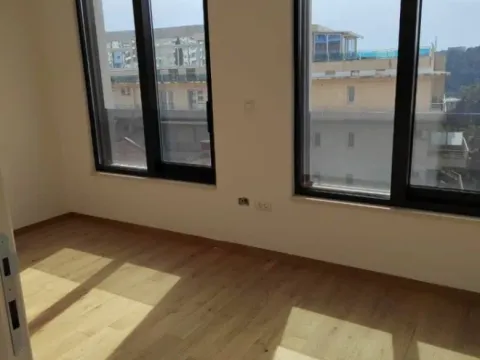 Sale, two bedroom apartment, 71m², Bečići, Budva - image 7