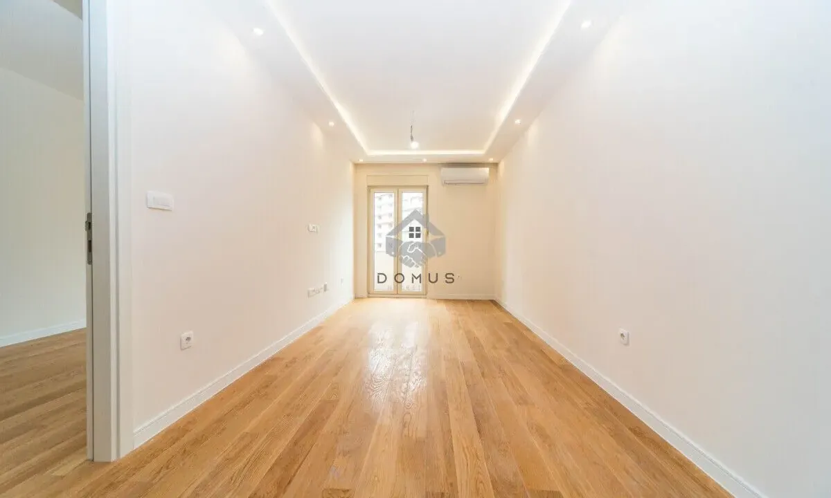 Rent, office space, 43m², Central Point, Podgorica