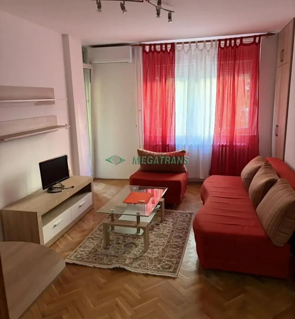 Izdavanje, dvosoban stan, 43m², Novi Sad Sve Podlokacije, Novi Sad
