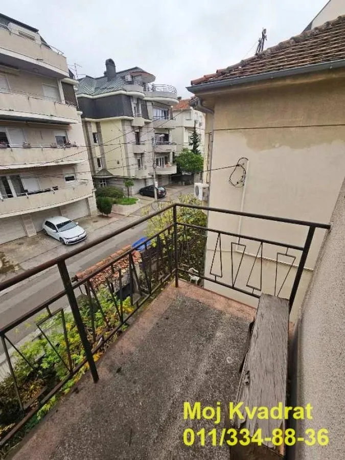 Prodaja, četvorosoban stan, 108m², Voždovac Sve Podlokacije, Beograd