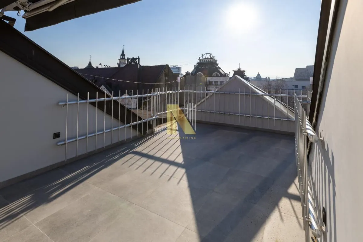 Prodaja, jednosoban stan, 79m², Centar, Novi Sad