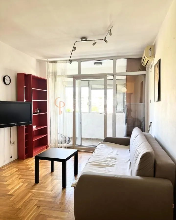 Rent, apartment, 50m², Podgorica, Crna Gora