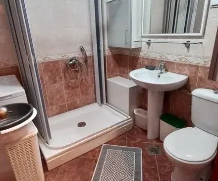 Rent, two bedroom apartment, 65m², Blok 9, Podgorica - image 7