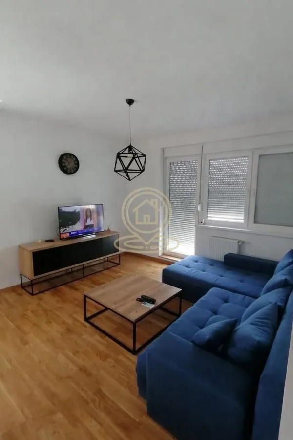 Izdavanje, jednosoban stan, 47m², Novo naselje, Novi Sad