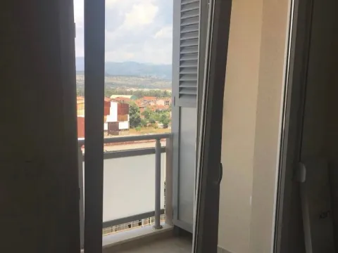 Izdavanje, garsonjera, 30m², City Kvart, Podgorica - image 5