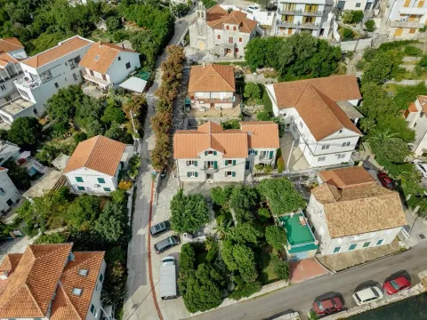 Prodaja, kuća, 291m², Lepetani, Tivat - image 20