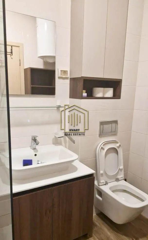 Izdavanje, jednosoban stan, 48m², Autobuska stanica, Podgorica