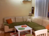 Izdavanje, dvosoban stan, 65m², Stari Aerodrom, Podgorica - image 6