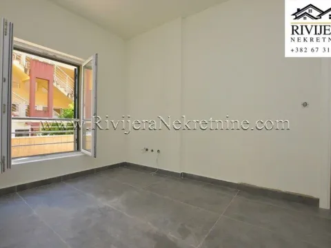 Sale, two bedroom apartment, 74m², Đenovići, Herceg Novi - image 5