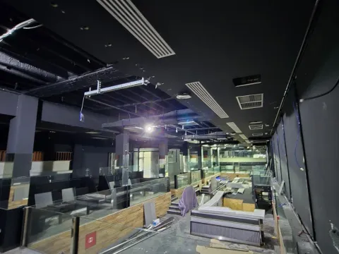 Izdavanje, poslovni prostor, 400m², Centar, Podgorica - image 4