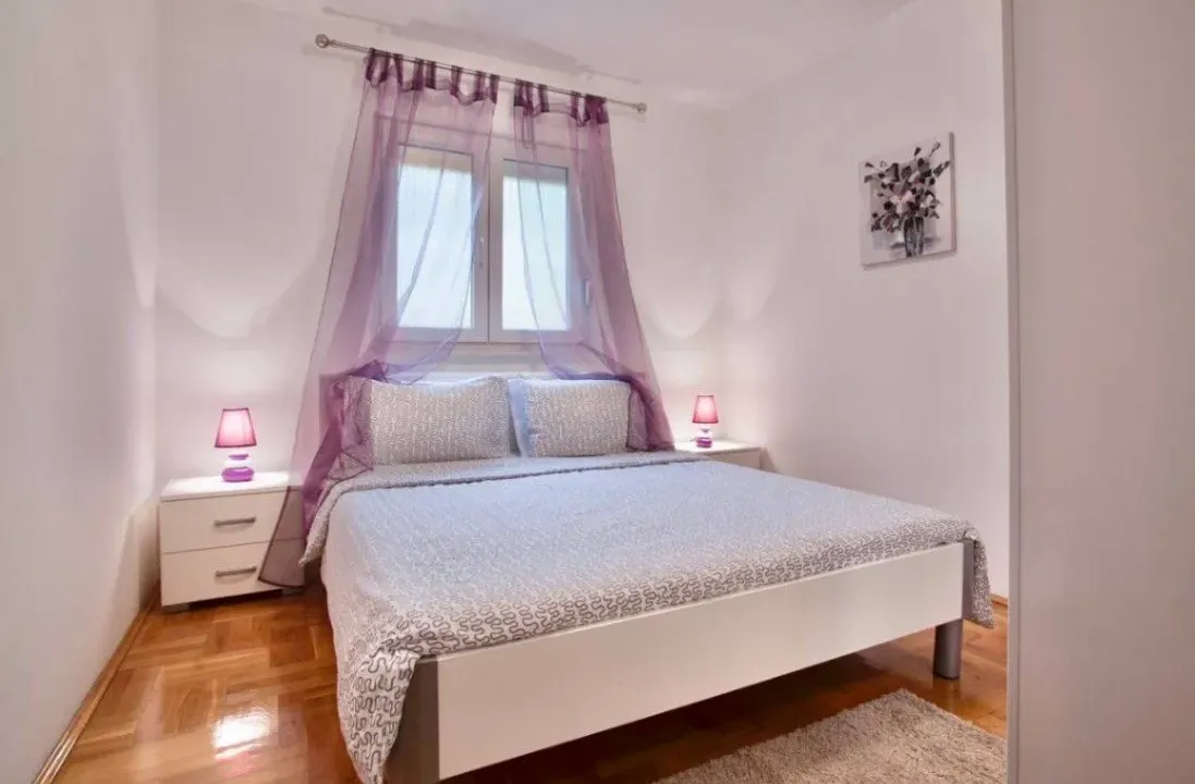 Prodaja, dvosoban stan, 72m², Babin Do, Budva