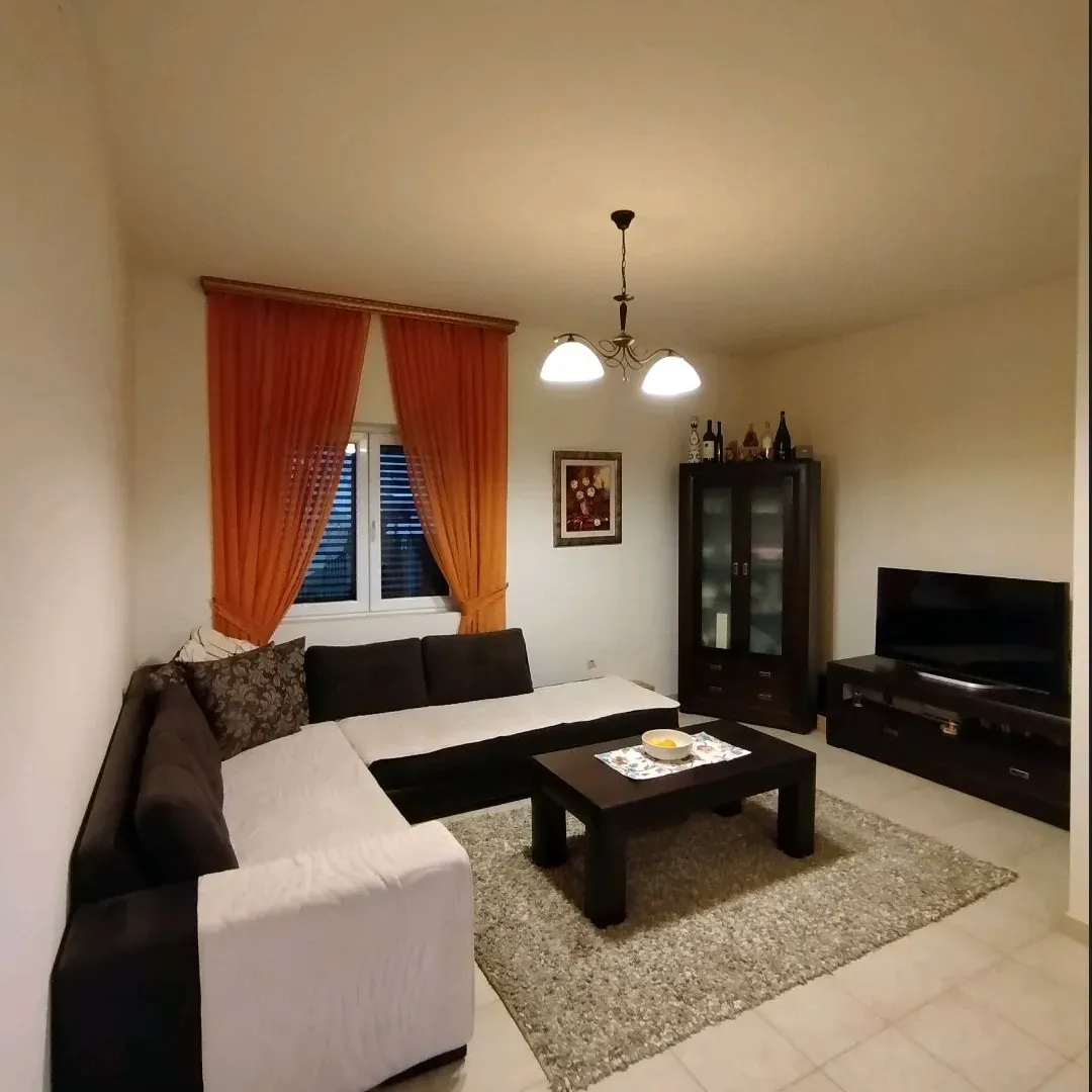 Rent, one bedroom apartment, 60m², Đenovići, Herceg Novi