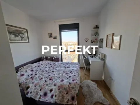 Prodaja, trosoban stan, 75m², Centar, Pančevo - image 10