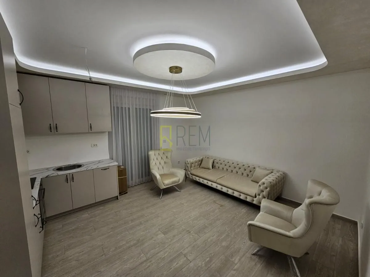 Sale, one bedroom apartment, 45m², Bečići, Budva
