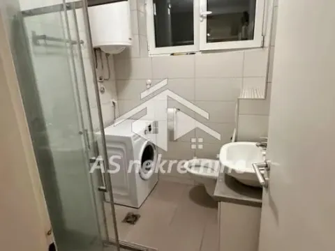 Sale, two bedroom apartment, 52m², Južni Bulevar, Vračar Sve Podlokacije - image 7