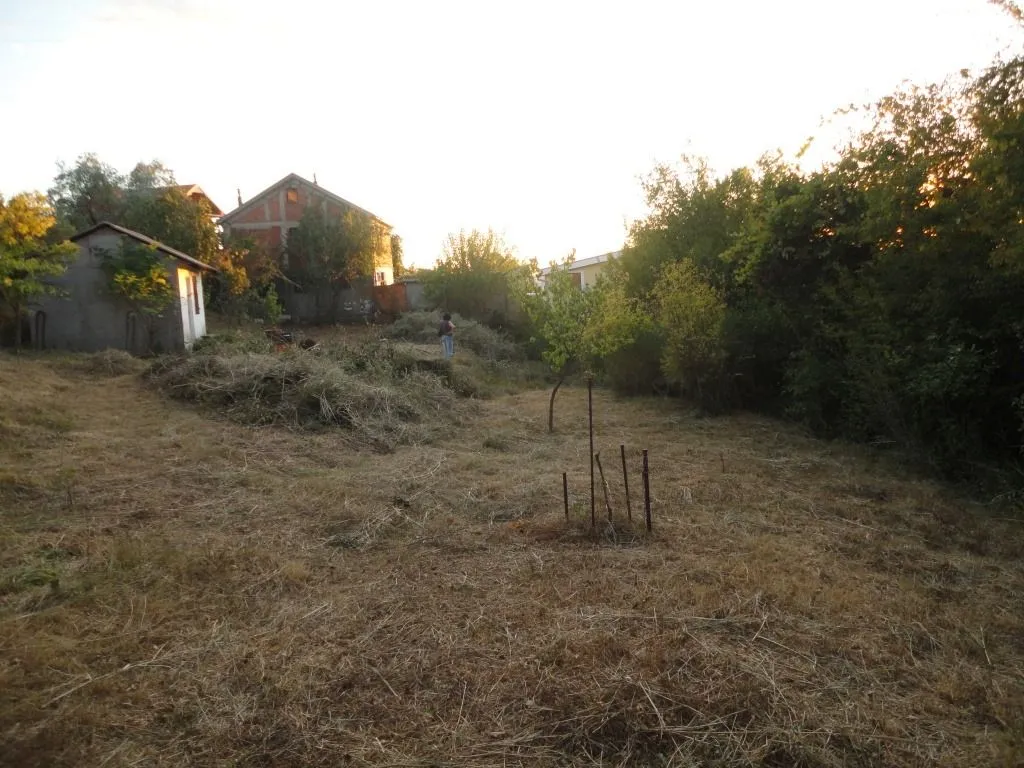 Prodaja, plac, 1181m², Burtaiši, Bar