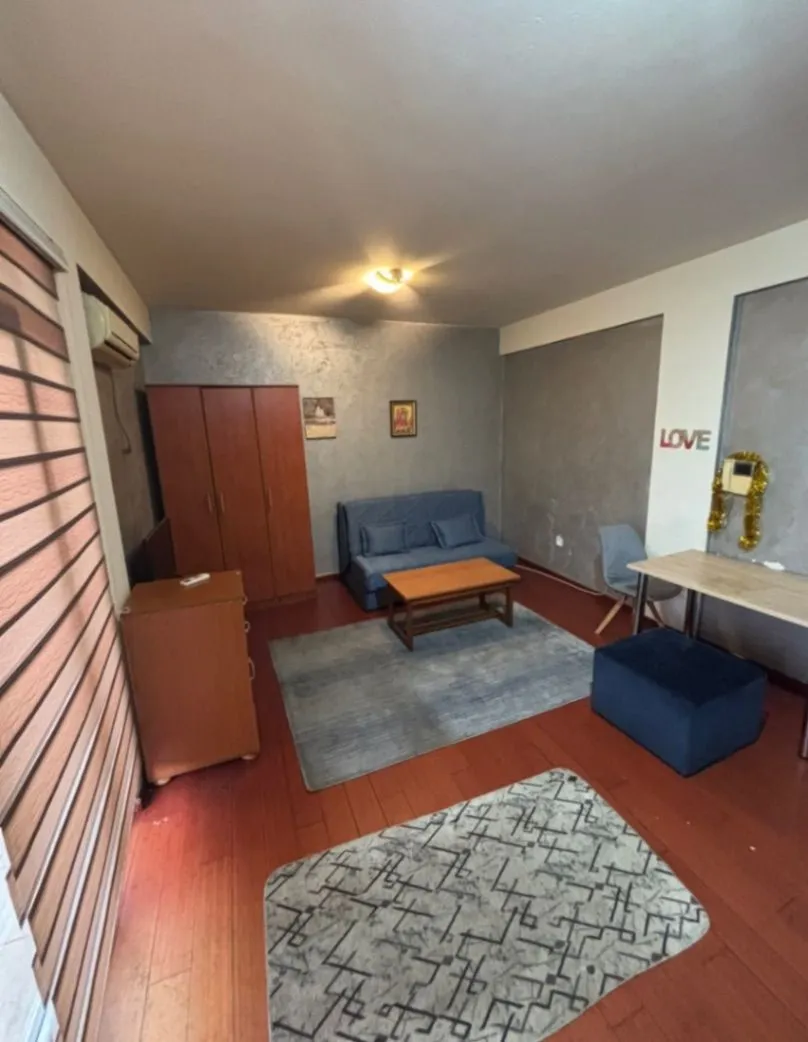 Izdavanje, garsonjera, 35m², Stari Aerodrom, Podgorica
