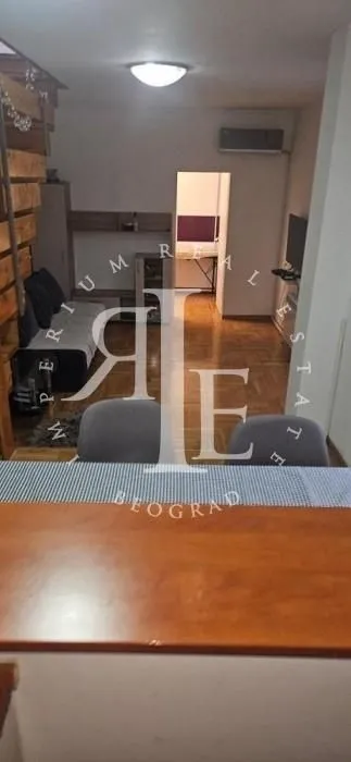 Sale, house, 108m², Kluz, Zvezdara Sve Podlokacije