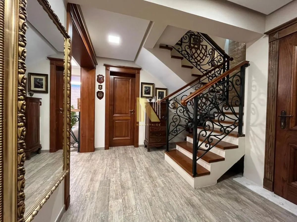 Sale, house, 360m², Stari Bar, Bar