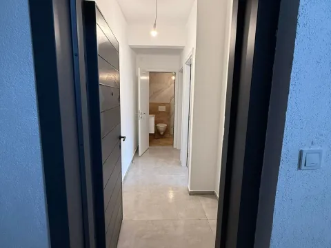 Sale, one bedroom apartment, 44m², Zabjelo, Podgorica - image 5