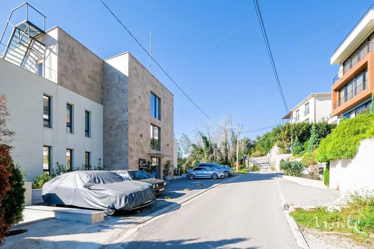 Sale, two bedroom apartment, 100m², Donja Lastva, Tivat