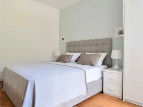 Sale, two bedroom apartment, 71m², Bečići, Budva - image 9