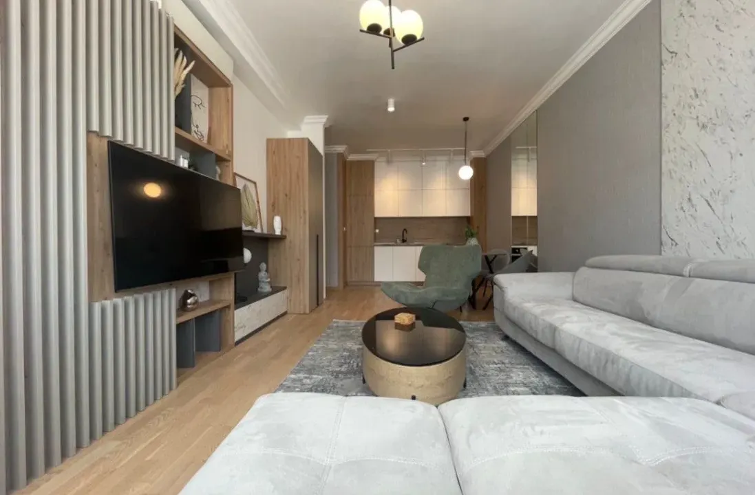 Izdavanje, jednosoban stan, 60m², Budva, Crna Gora