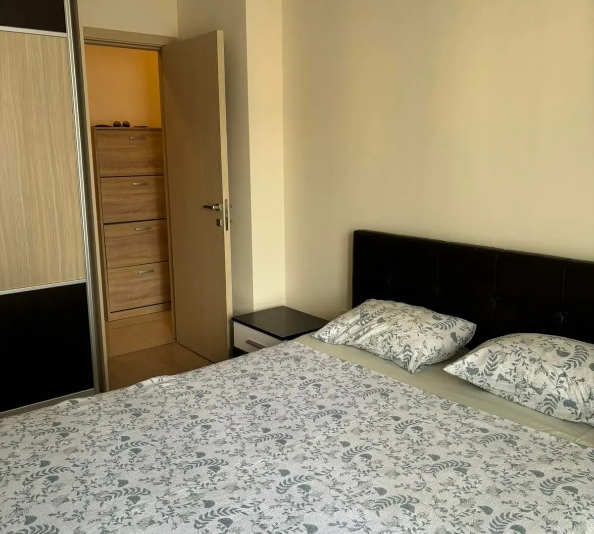 Izdavanje, jednosoban stan, 54m², City Kvart, Podgorica