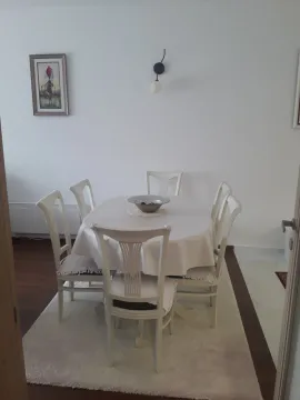 Rent, two bedroom apartment, 52m², City Kvart, Podgorica - image 4