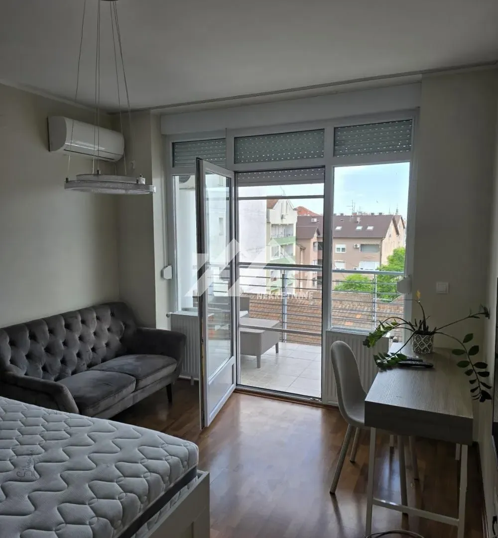Izdavanje, stan, 37m², Novi Sad Sve Podlokacije, Novi Sad
