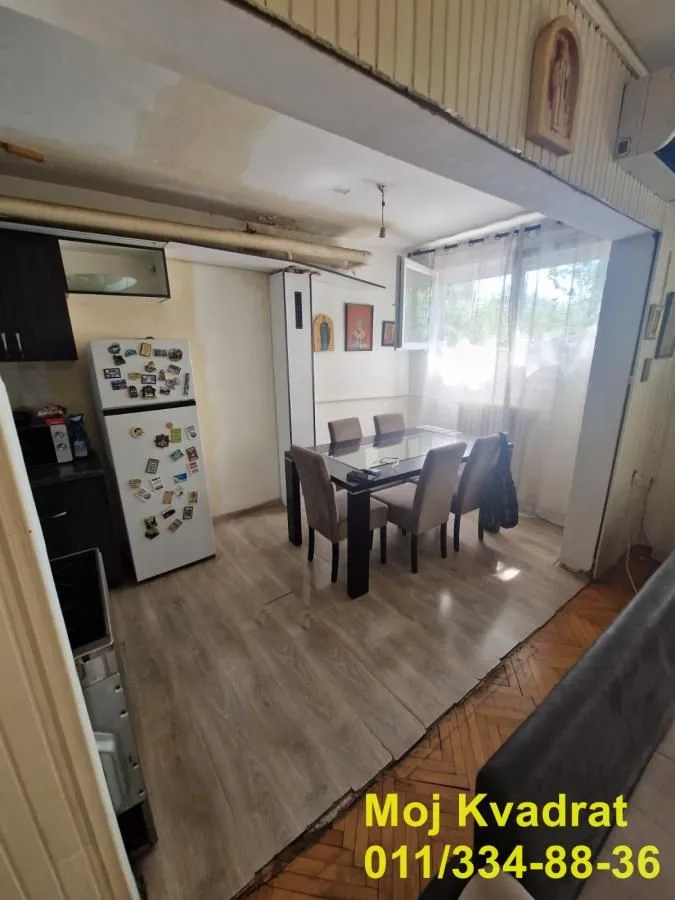 Sale, three bedroom apartment, 82m², Novi Beograd Blok 45, Novi Beograd Sve Podlokacije