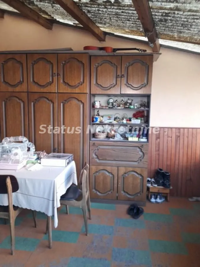 Prodaja, kuća, 136m², Futog, Novi Sad Sve Podlokacije