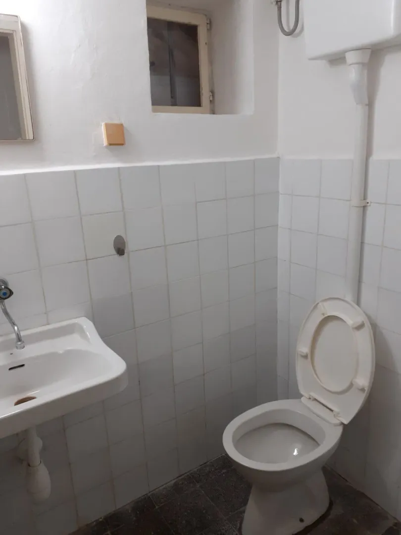 Izdavanje, dvosoban stan, 47m², Đenovići, Herceg Novi