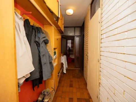 Sale, three bedroom apartment, 100m², Blok 5, Podgorica - image 8