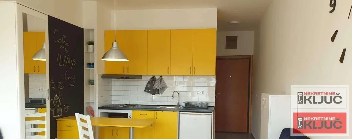 Rent, studio apartment, 26m², Grbavica, Novi Sad Sve Podlokacije
