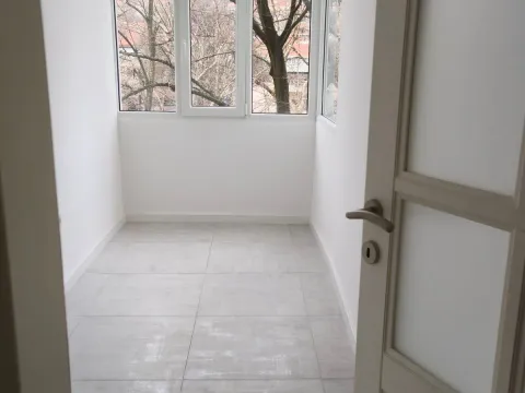 Rent, office space, 50m², Preko Morače, Podgorica - image 9
