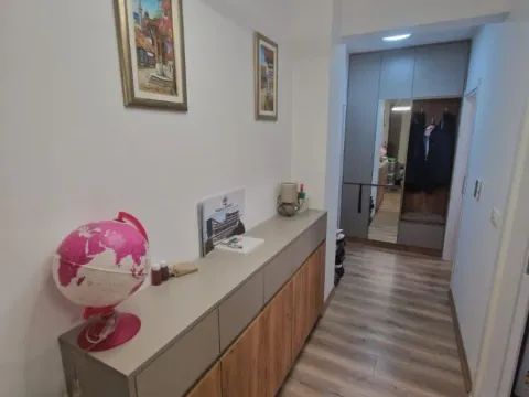 Prodaja, jednosoban stan, 56m², Ulcinj, Crna Gora - image 7