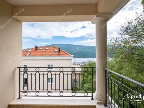 Sale, three bedroom apartment, 125m², Đenovići, Herceg Novi - image 40