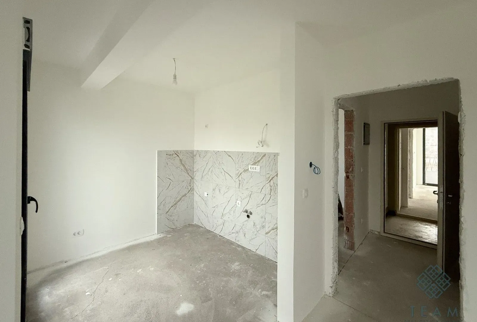 Prodaja, jednosoban stan, 32m², Kod Big Fashion-a, Podgorica