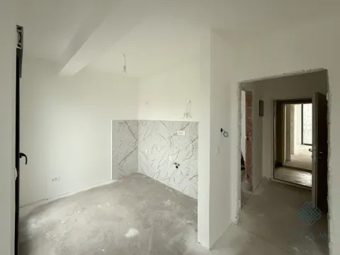 Prodaja, jednosoban stan, 32m², Kod Big Fashion-a, Podgorica - image 4