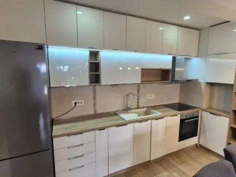 Izdavanje, trosoban stan, 72m², Lekino Brdo, Voždovac Sve Podlokacije - image 4