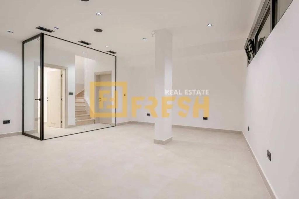 Sale, house, 240m², Budva, Crna Gora
