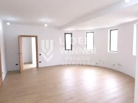 Sale, house, 250m², Surčin, Beograd - image 7