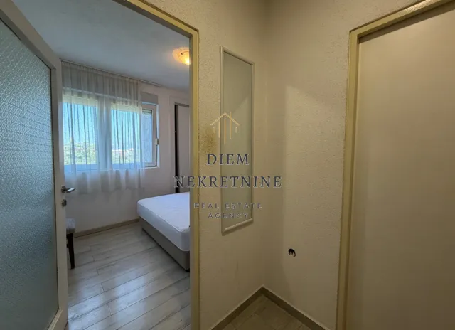Prodaja, jednosoban stan, 40m², Zabjelo, Podgorica