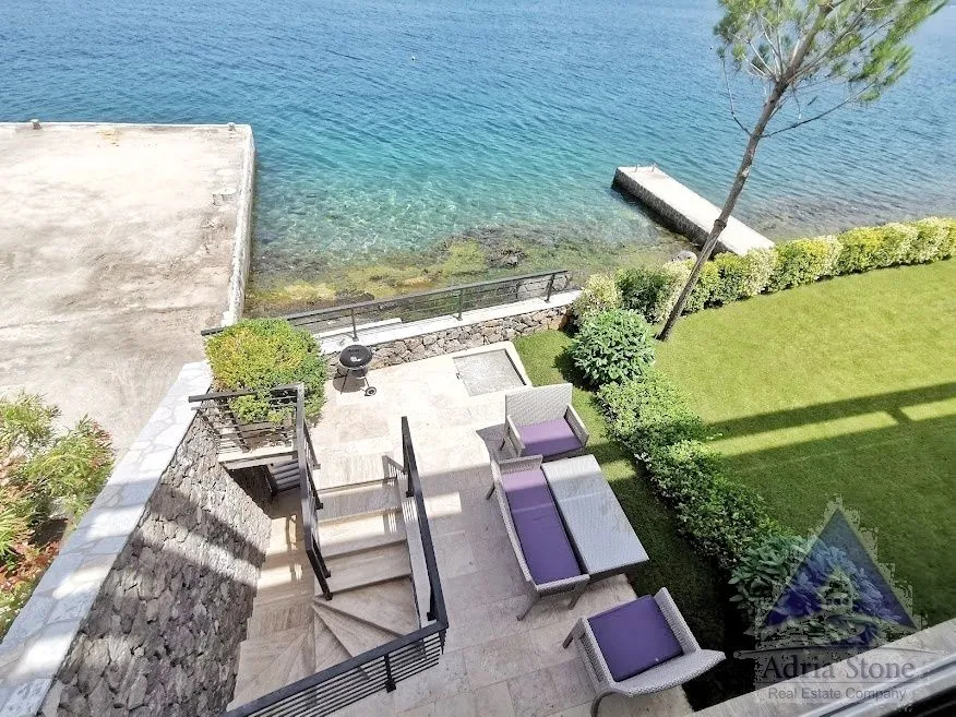 Prodaja, kuća, 185m², Krašići, Tivat